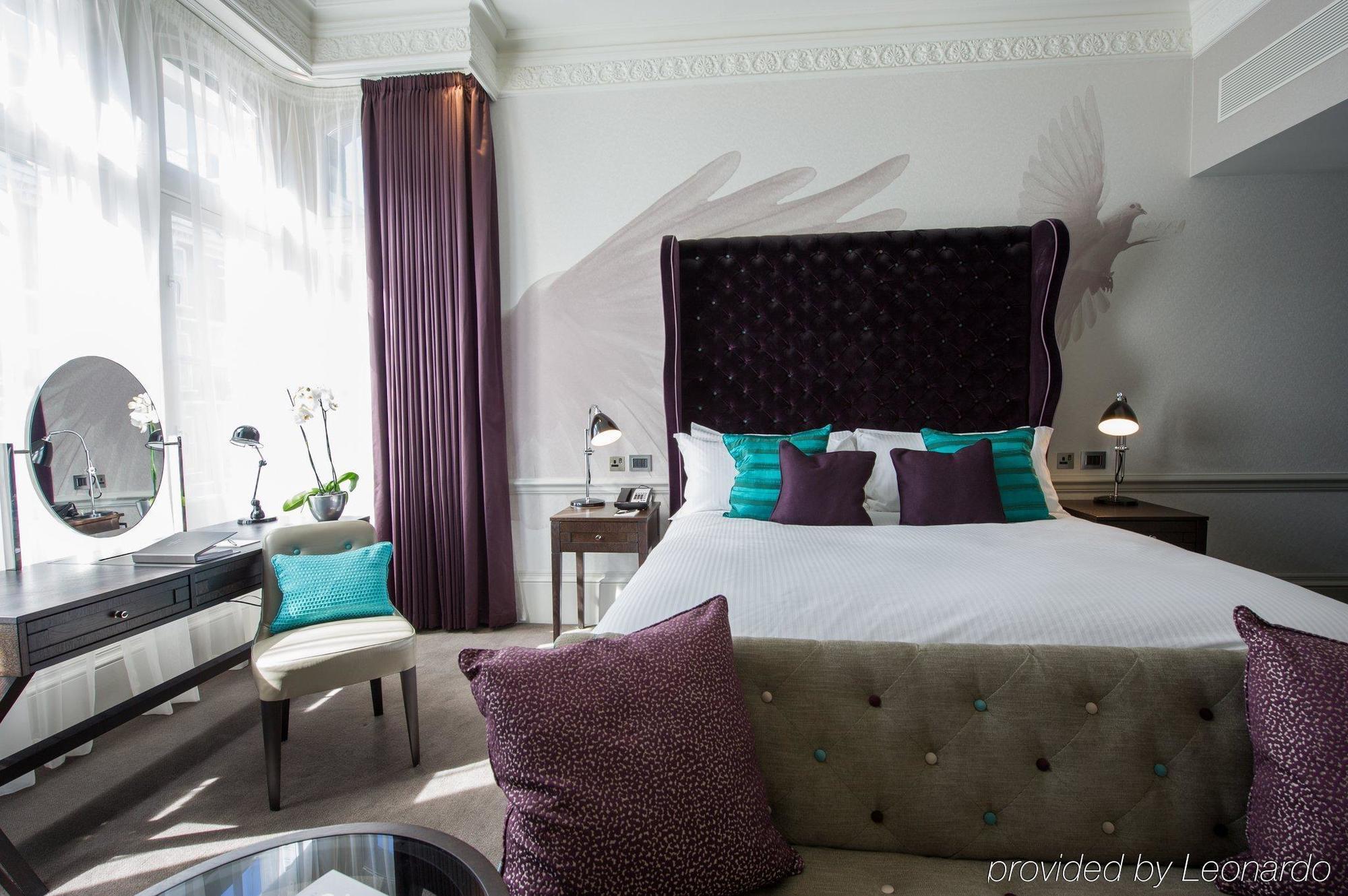 The Ampersand Hotel - Small Luxury Hotels Of The World London Phòng bức ảnh A bedroom at The Ivy Hotel